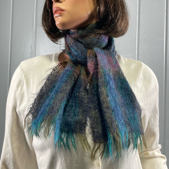 * Vintage Woodward Collection Women's Winter Mohair Wool Neck Scarf - Picture 6 of 8